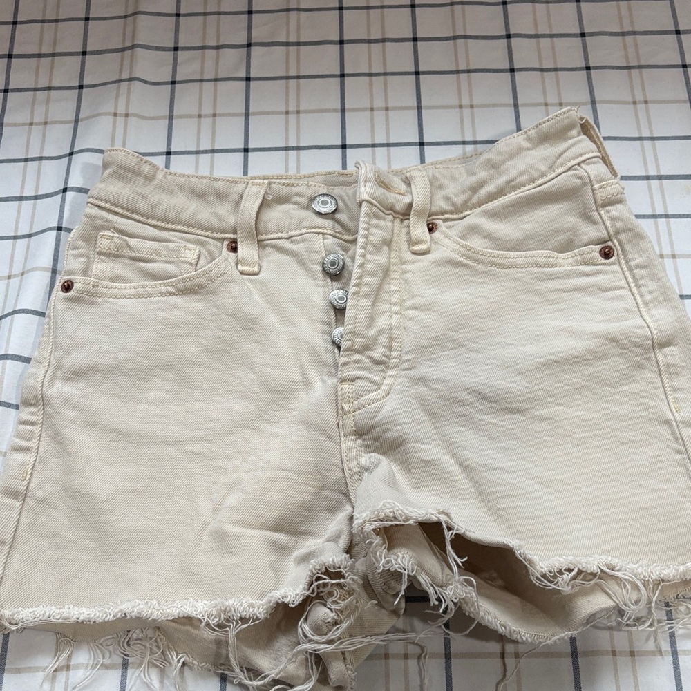 Old Navy Cream Frayed Jean Shorts